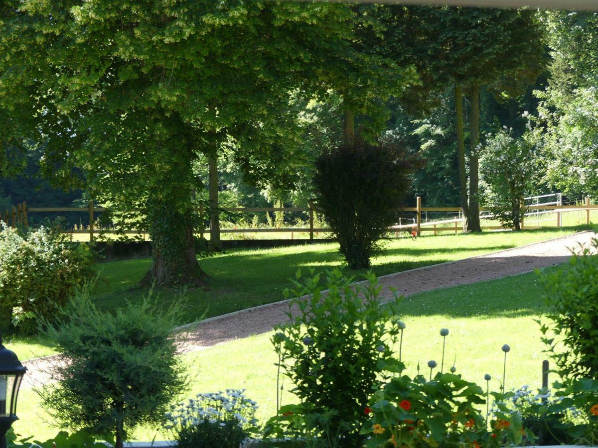 ホテル Chateau De St Alyre Sanssat エクステリア 写真